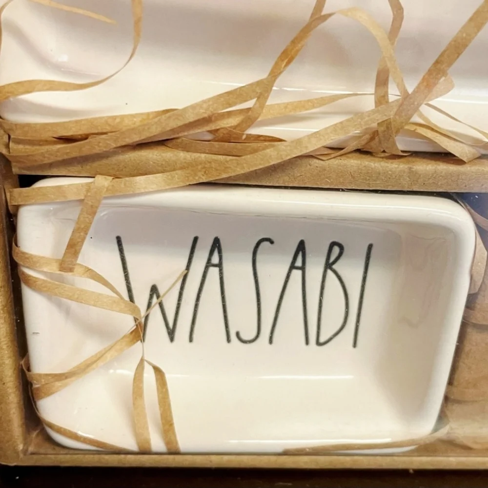NWT - RAE DUNN | Sushi Serving Set with Chopsticks